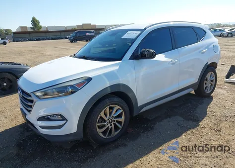 2018 Hyundai Tucson Sel z USA, uszkodzony, nr VIN KM8J3CA49JU705948